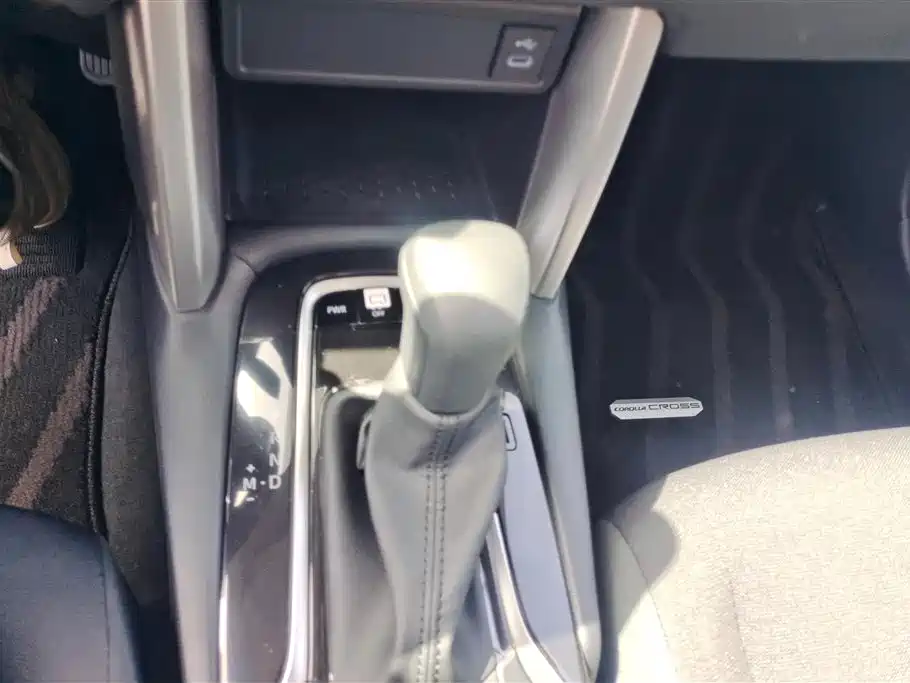TOYOTA COROLLA SHARP AMPLIFIER