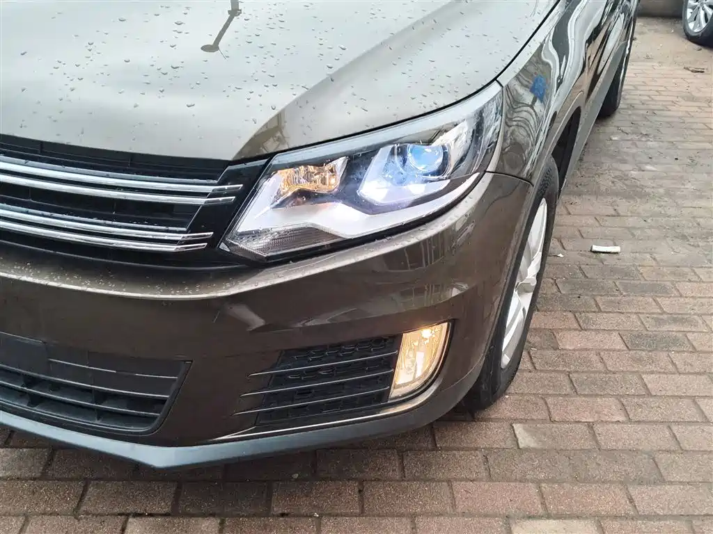 Volkswagen Tiguan 2015 1.8TSI Automatic 2WD Trendline фото 18