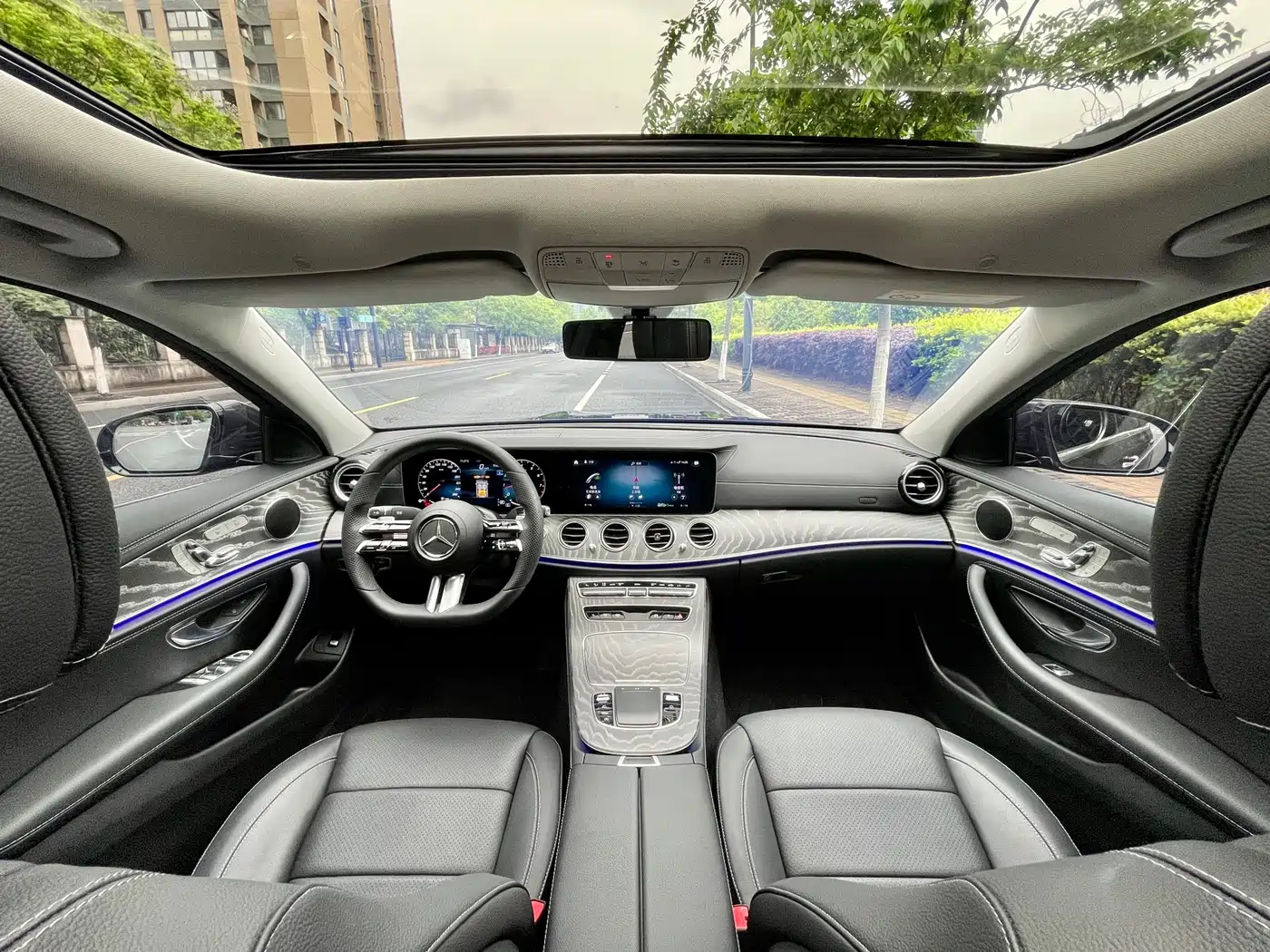 Mercedes-Benz E-Class 2022 Second Facelift E 300 L Sport Fashion фото 8