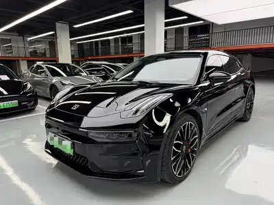 Zeekr 001