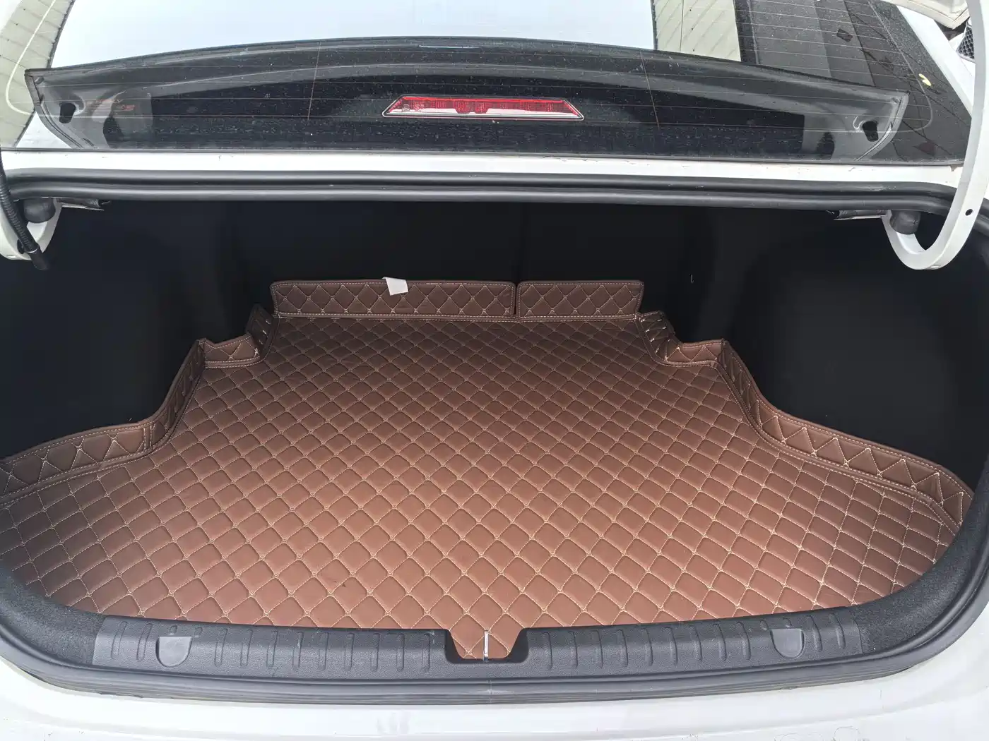 GEELY AUTOMOBILE EMGRAND