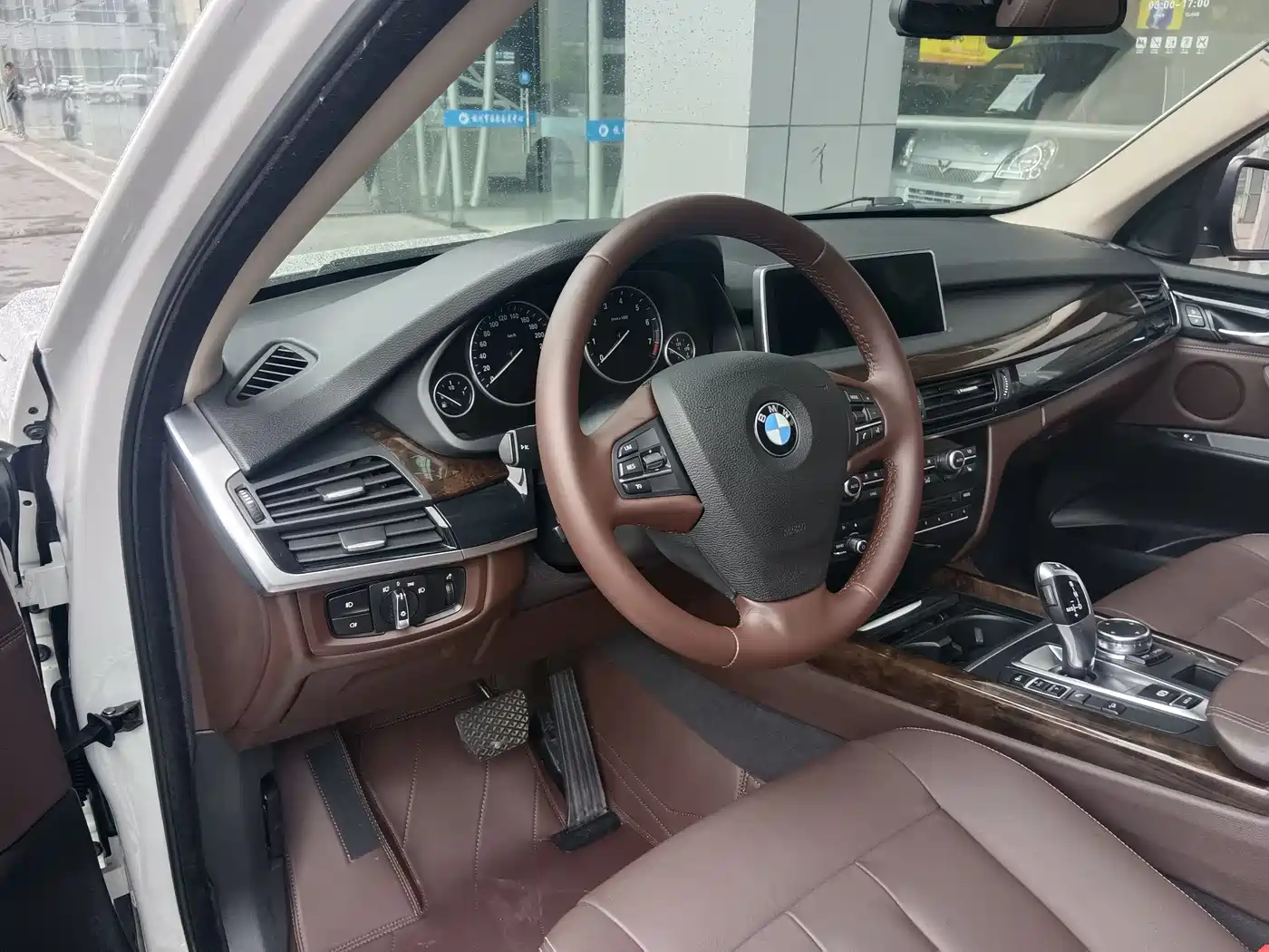 BMW X5 (Import) 2014 xDrive35i Leading фото 12