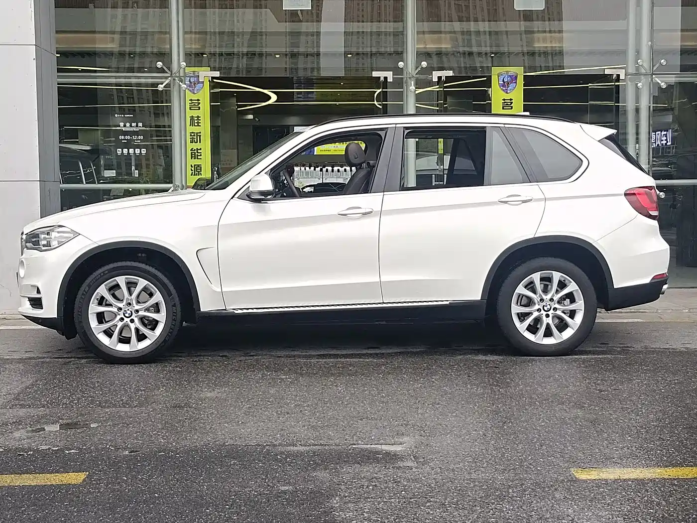 BMW X5 (Import) 2014 xDrive35i Leading фото 5