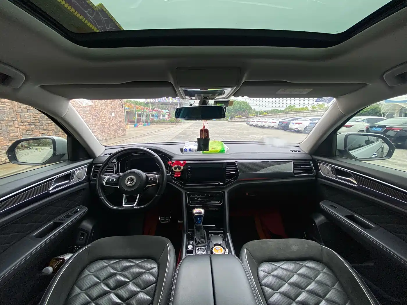 Volkswagen Teramont 2019 Model Teramont X 380TSI 4WD Prestige Luxury Edition фото 10