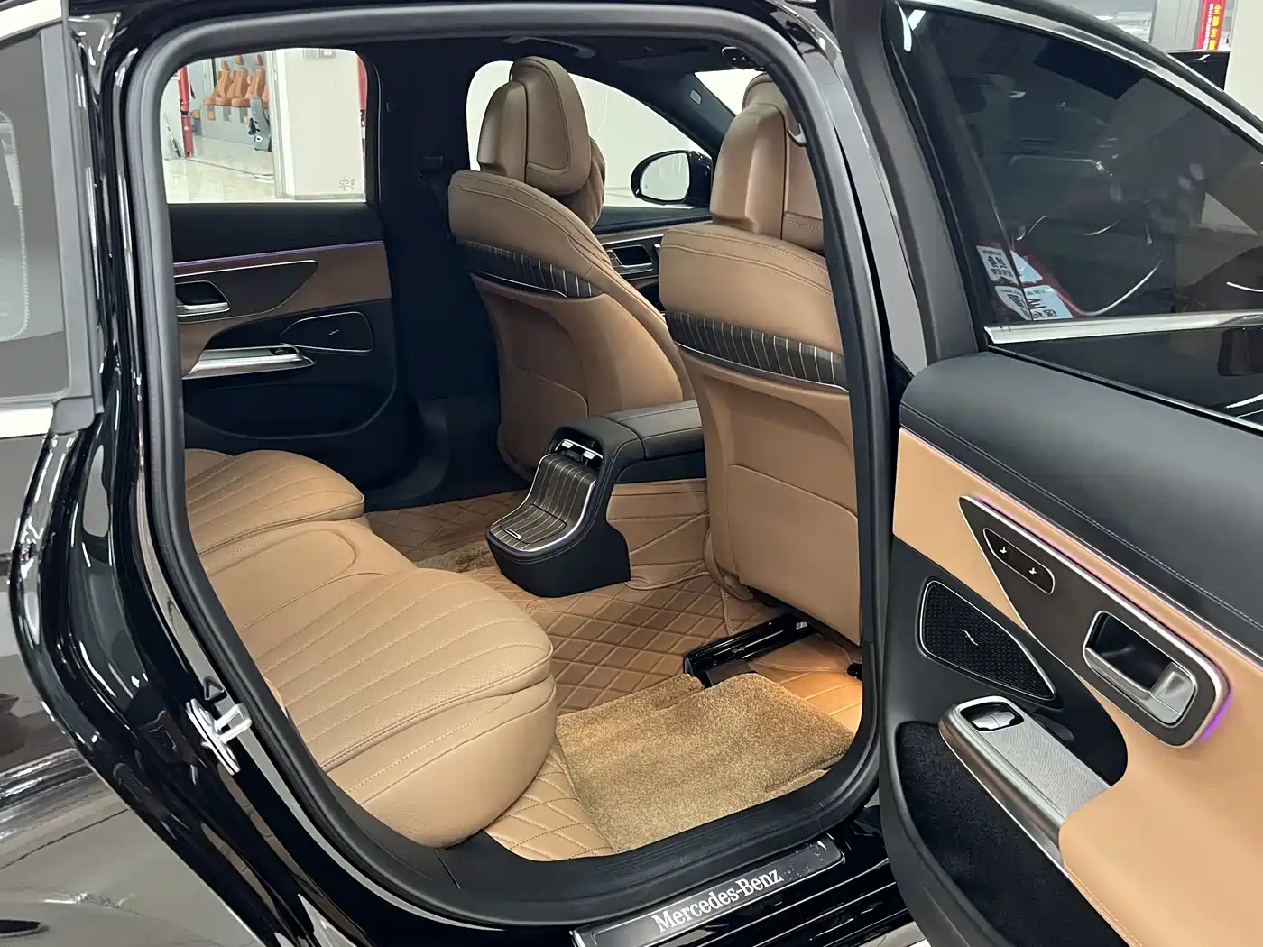 Mercedes-Benz E-Class 2024 Facelift E 300 L Fashion фото 13