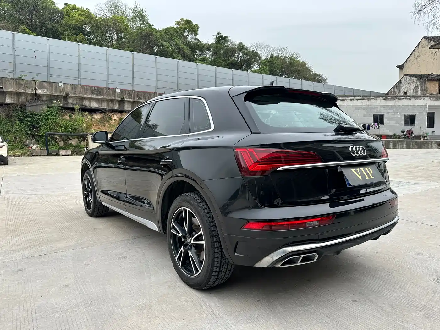 Audi Q5L 2024 Model 40 TFSI Luxury Dynamic фото 7