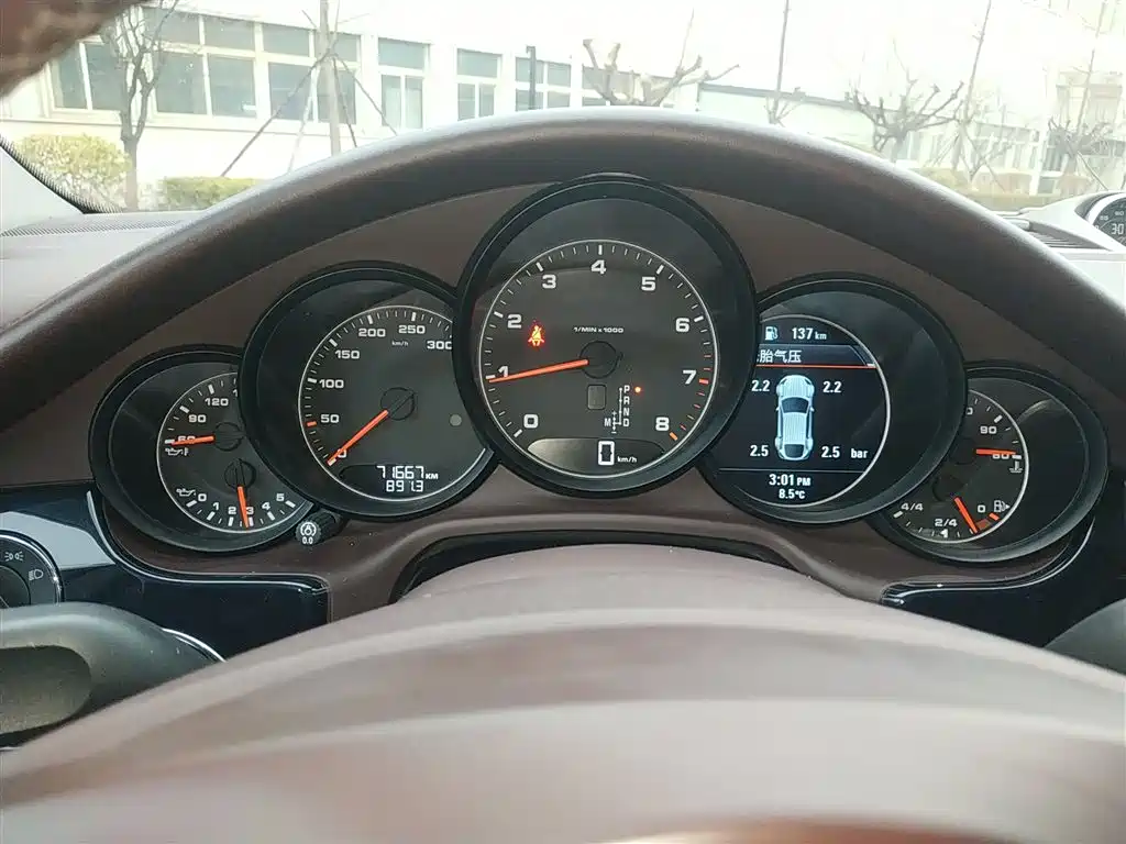 Porsche Panamera 2016 Panamera 4 Edition 3.0T фото 12