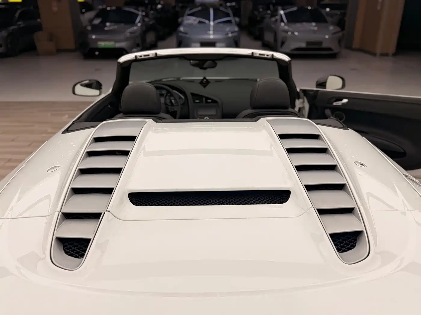 Audi R8 2011 Spyder 5.2 FSI quattro фото 19