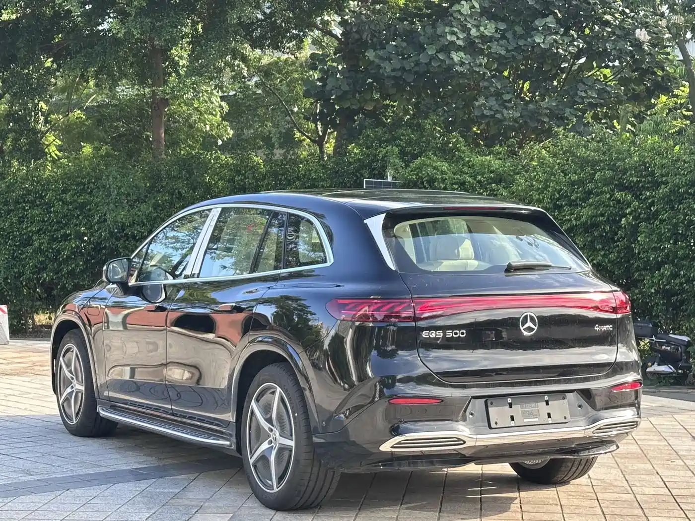 Mercedes-Benz EQS SUV 2026 2025 Model 500 4MATIC