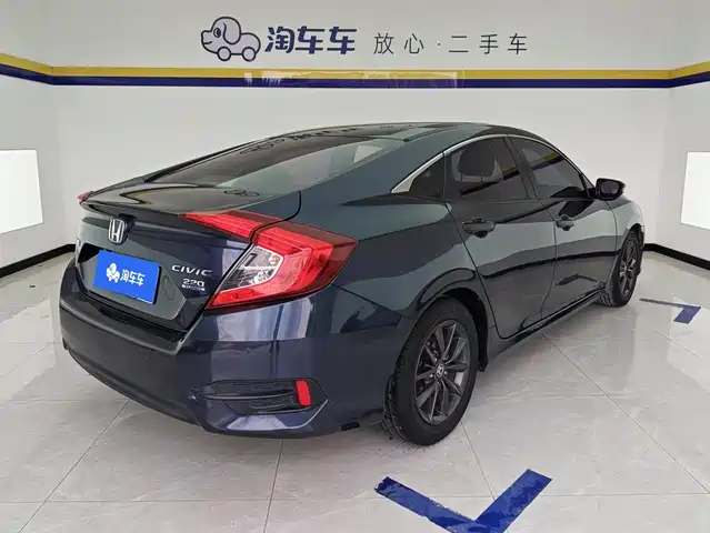 Honda Civic 2019 220TURBO CVT Jingdong Edition China VI — фото 3