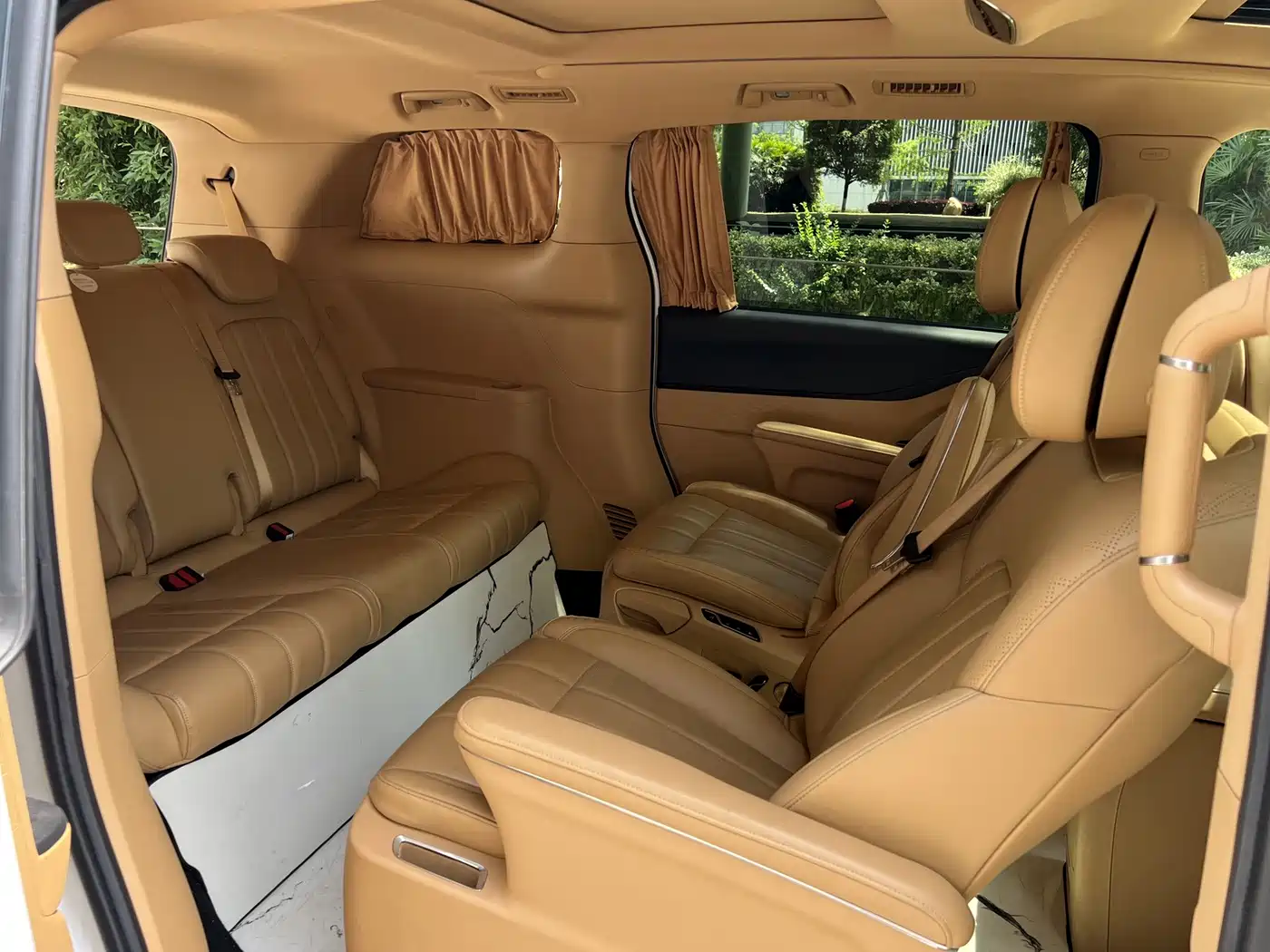 Voyah Auto Voyah Dreamer 2022 Low-carbon Edition Think+Smart Driving Package фото 12