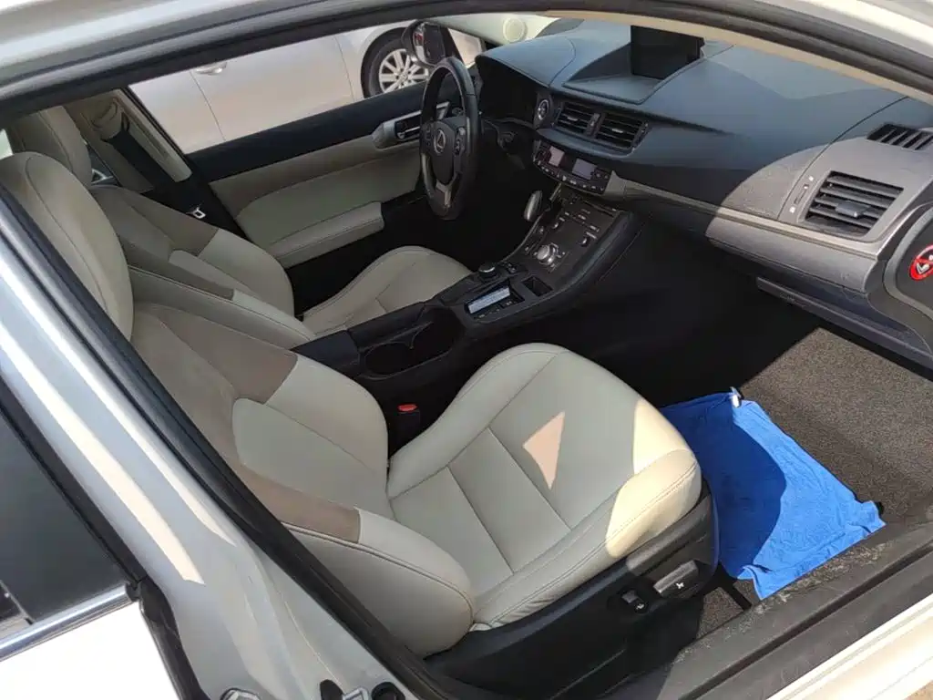 Lexus CT 2017 2017 CT200h Comfort (Single Color, China V)