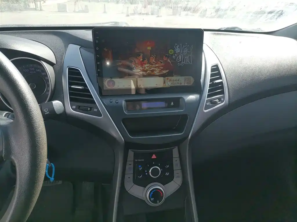 Hyundai Langdong 2016 1.6L Automatic Smart Edition фото 9