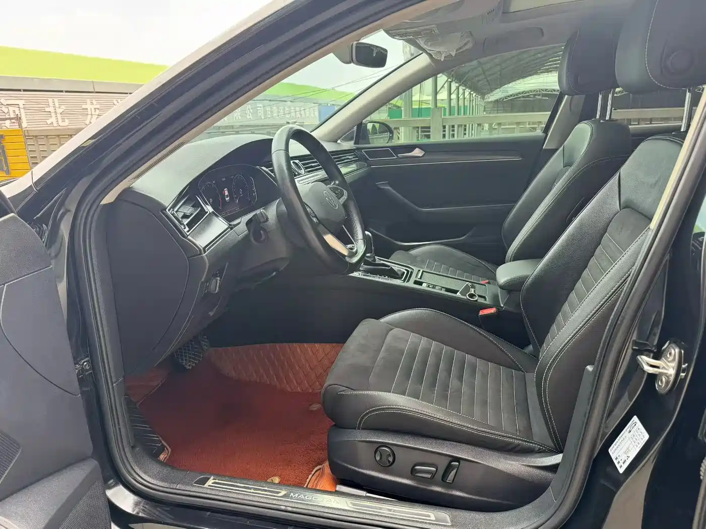 Volkswagen Magotan 2020 330TSI DSG Luxury фото 7