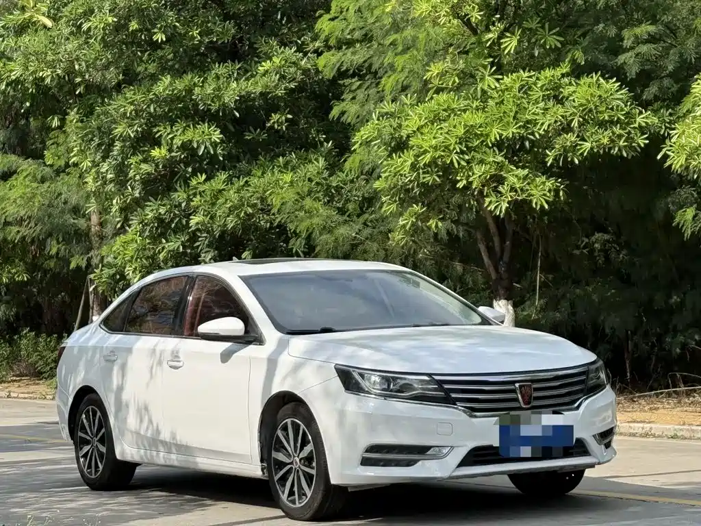 Фото 3 - Roewe i6