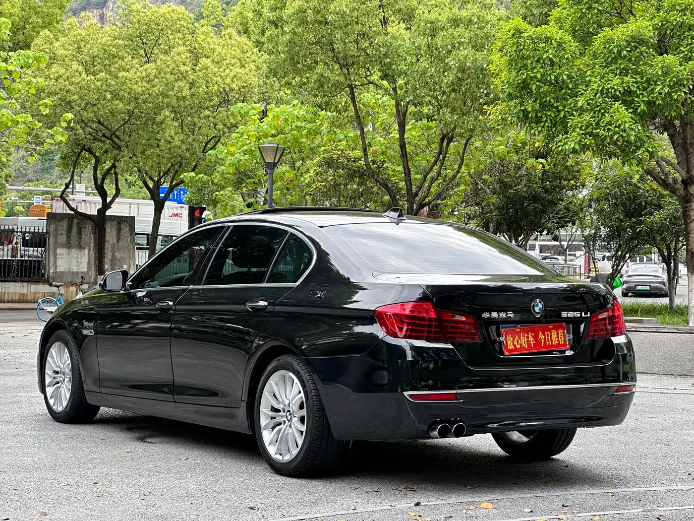 BMW 5 Series 2017 525Li Luxury Design Package фото 5