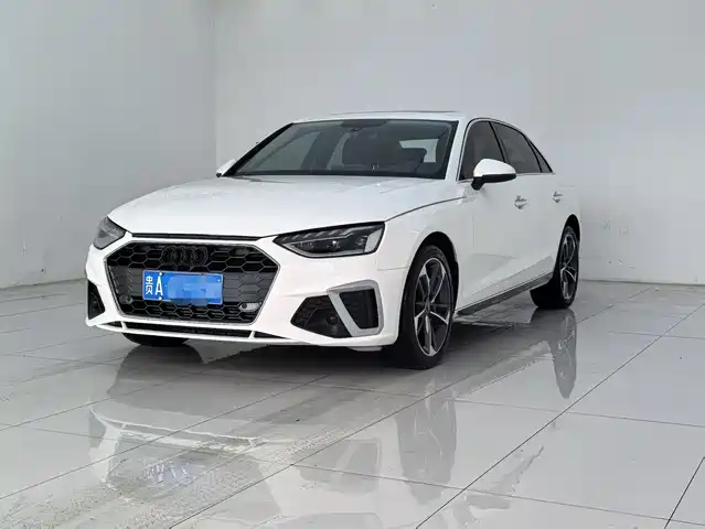 Audi A4L 2022 40 TFSI Fashion Elegance