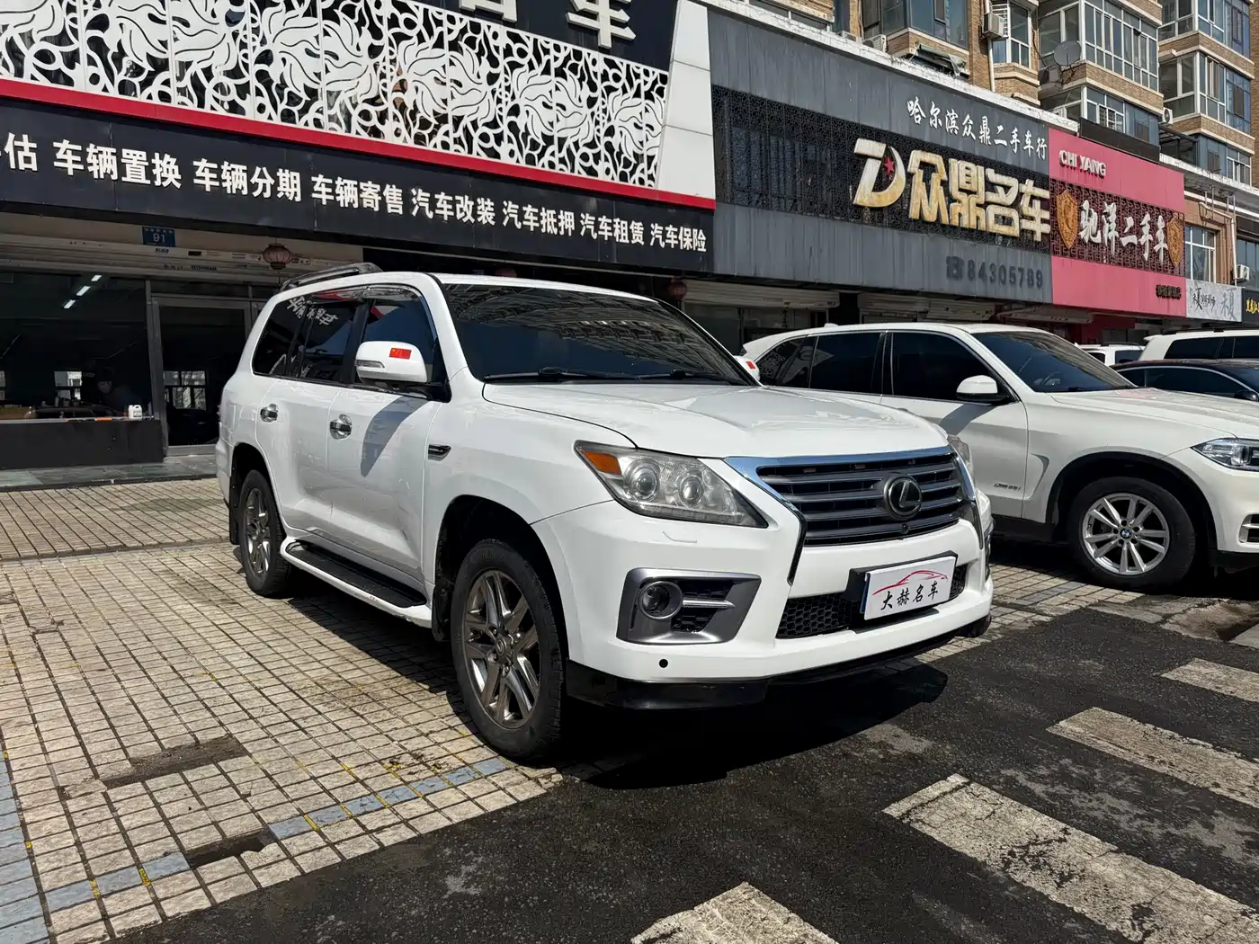 Lexus LX 2009 570 фото 3