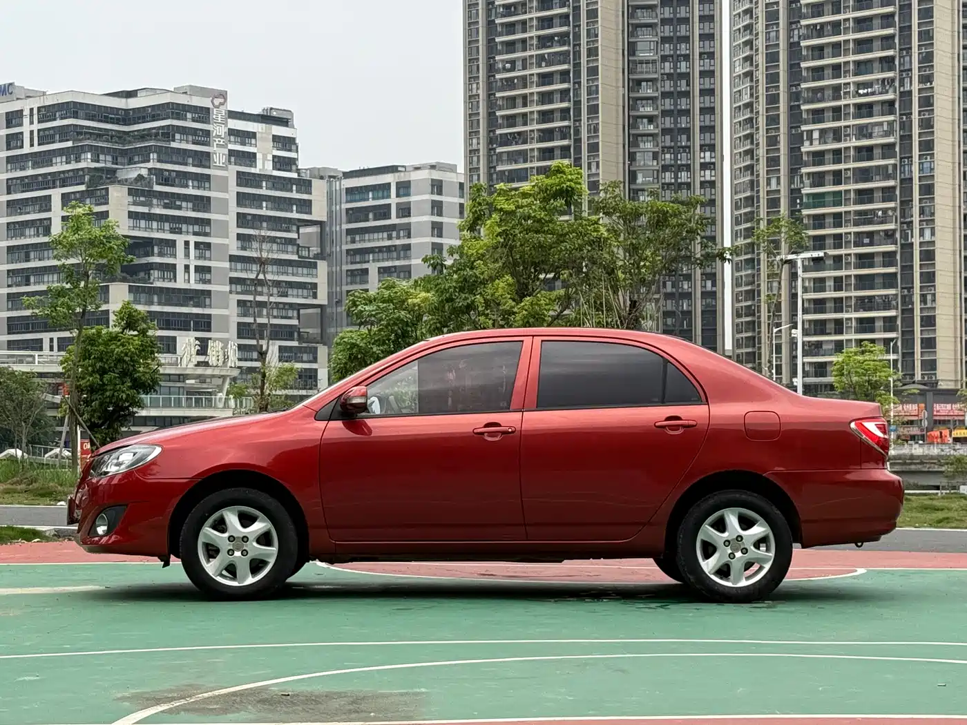 Toyota Corolla 2013 1.6L Automatic Excellence Edition фото 4
