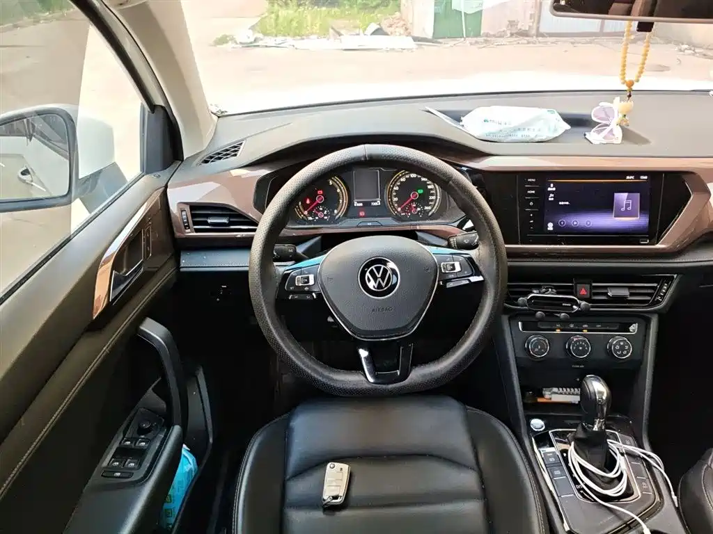 Volkswagen Tharu 2021 Model 280TSI 2WD Comfort Edition фото 3