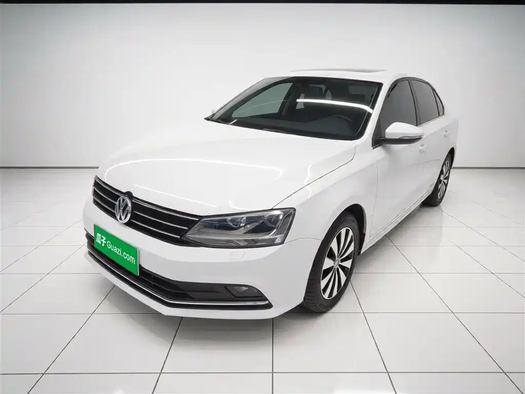 Volkswagen Sagitar 2017 180TSI Auto Exclusive Edition фото 2
