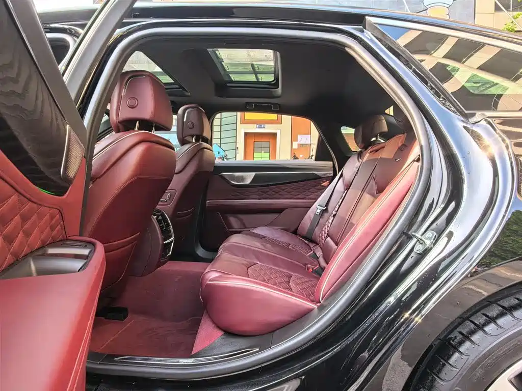 Cadillac CT6 2023 28T Platinum Model фото 6