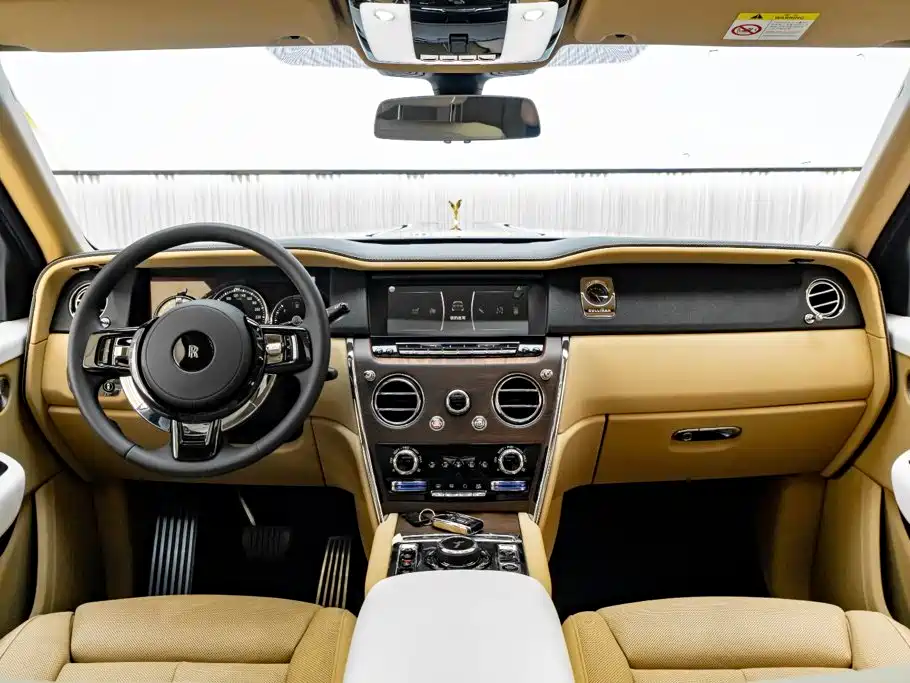 Rolls-Royce Cullinan 2020 2018 5-Seater Version
