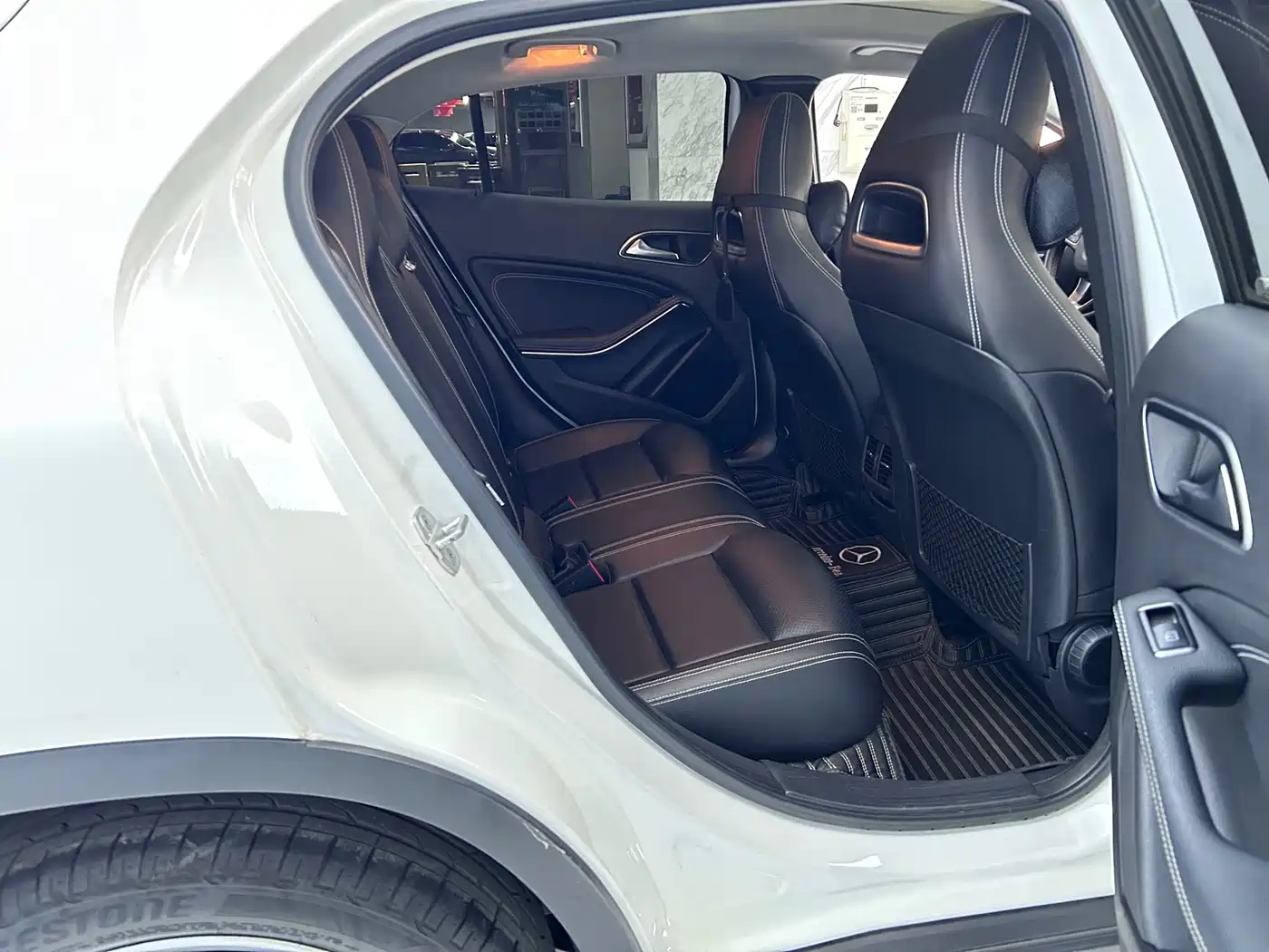 Mercedes-Benz GLA 2016 GLA 200 Dynamic фото 11