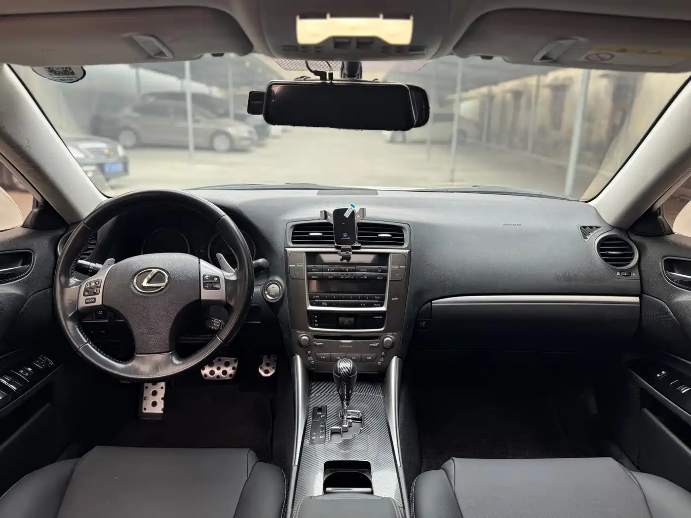 Lexus IS 2011 250 Sport фото 5