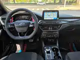 Фото 4 - Ford Focus