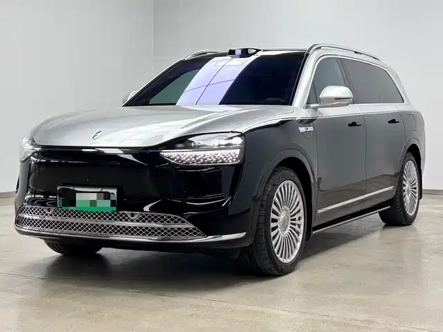 AITO Wenjie AITO M9 2024 Extended Range Ultra 42kWh 6-Seater — фото 1