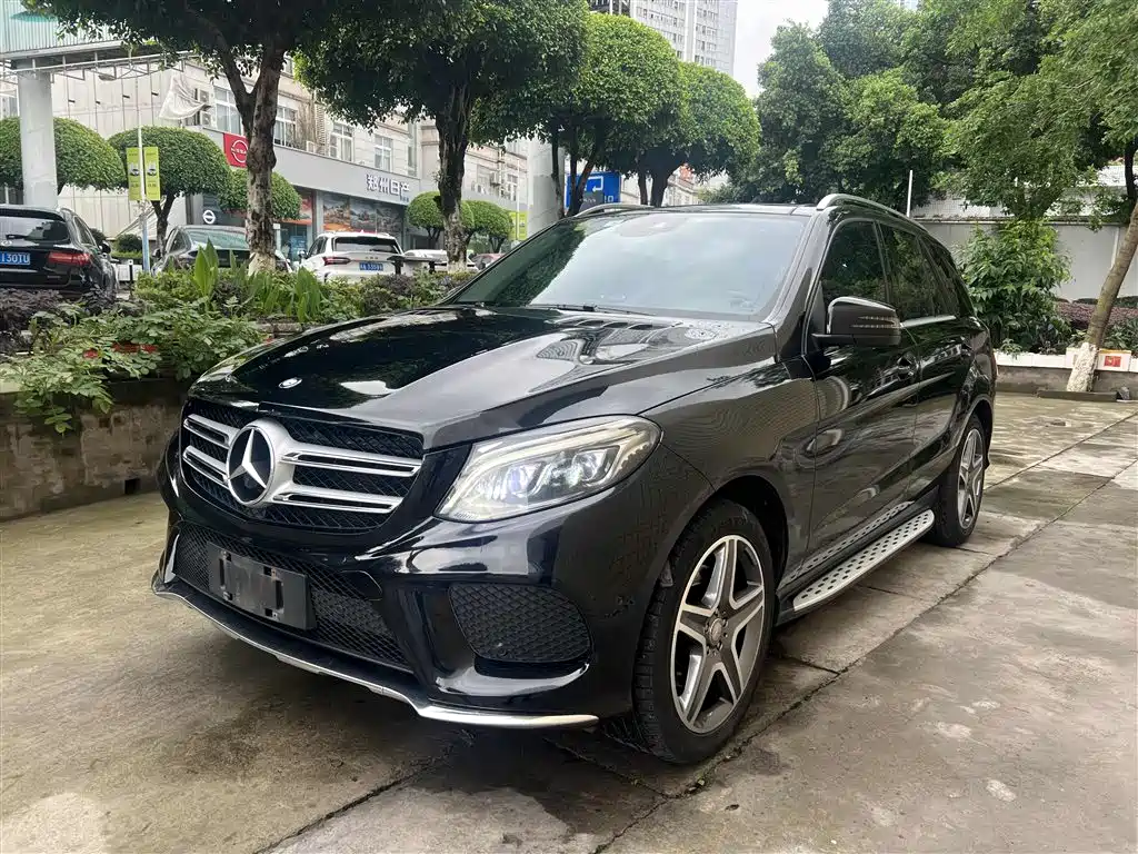 Mercedes-Benz GLE 2016 GLE 400 4MATIC фото 4