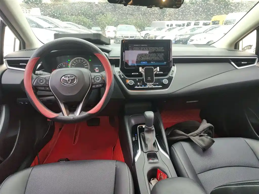 Toyota Corolla 2021 1.2T S-CVT Elite PLUS Edition фото 10