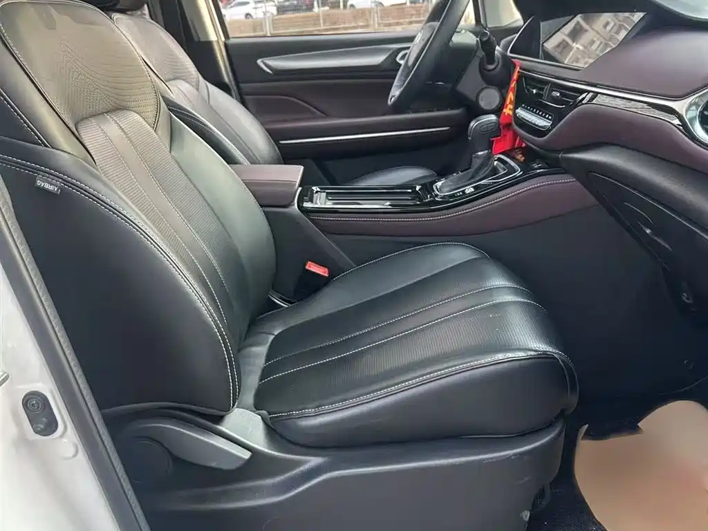 GAC Trumpchi Trumpchi M6 2023 PRO 270T DCT Premium Edition фото 16