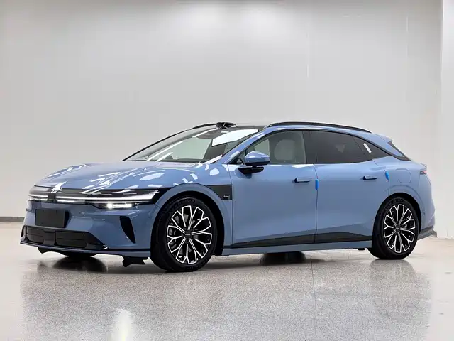 Zeekr 007GT Полный привод, система помощи водителю, 75kWh