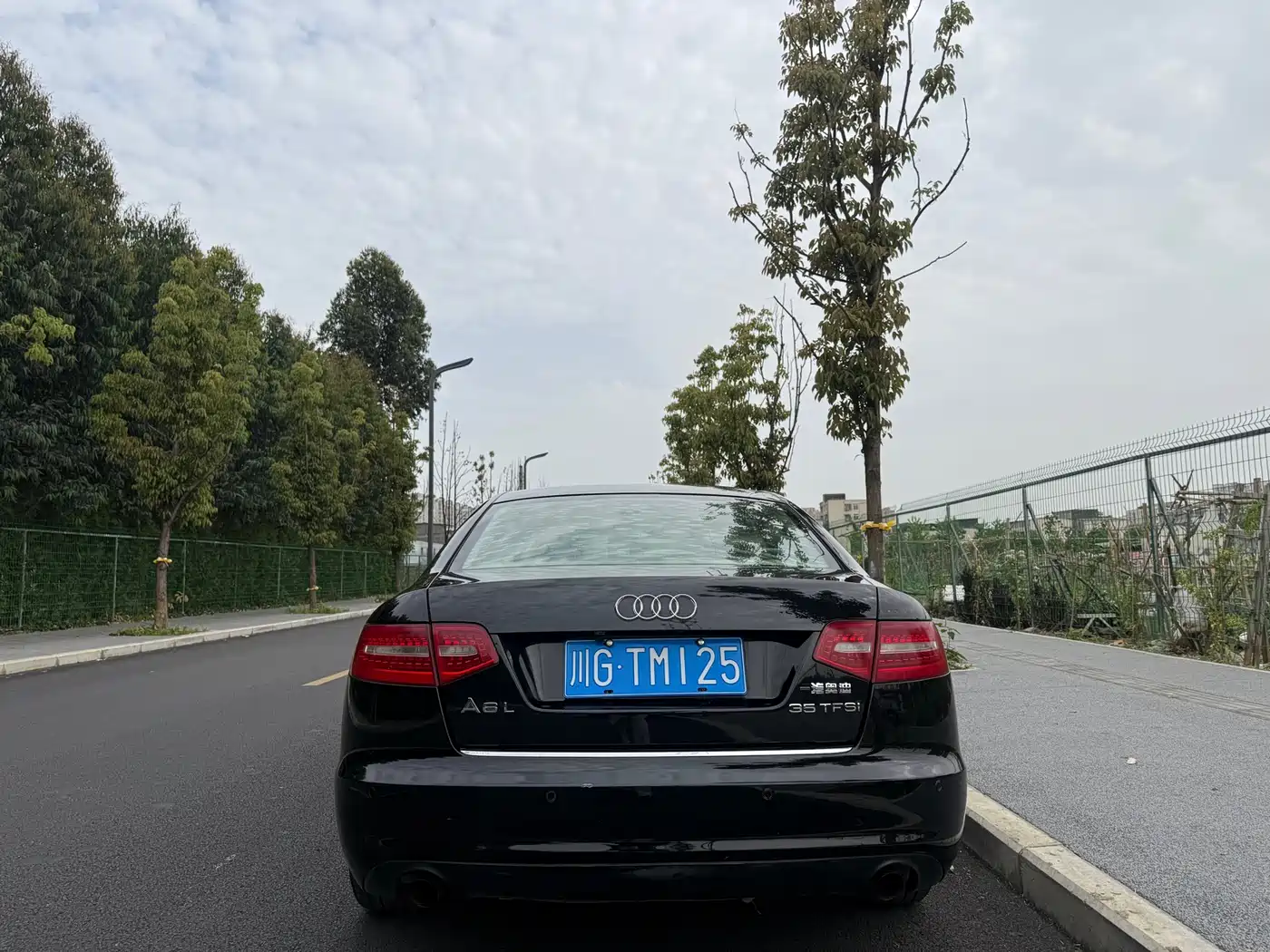 Audi A6L 2011 2.0 TFSI Automatic Comfort фото 27