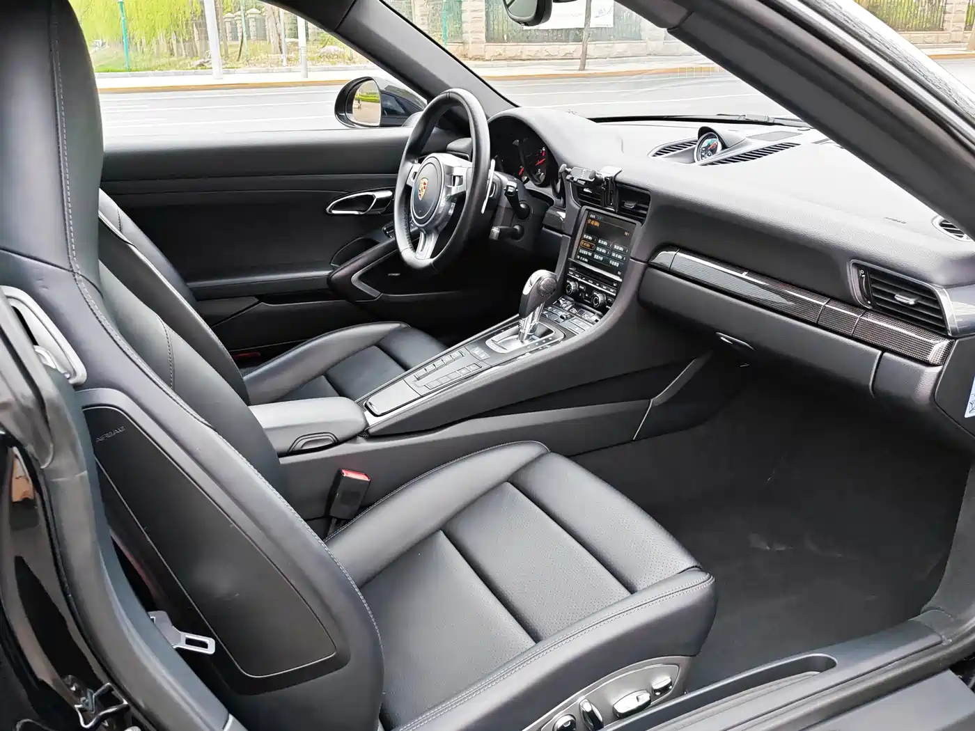 Porsche 911 2012 Carrera S 3.8L фото 9