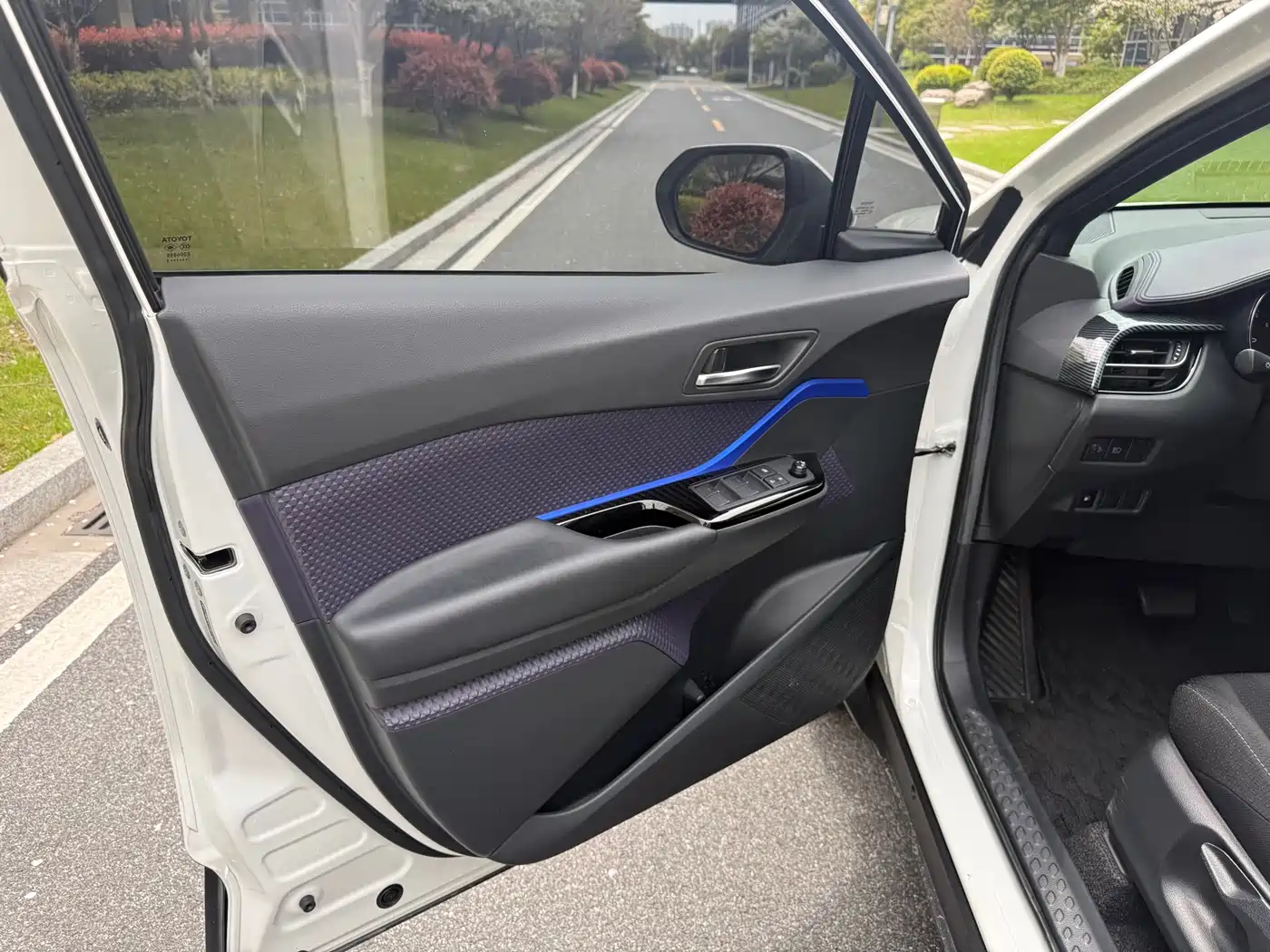 Toyota IZOA 2021 2.0L Yixing Edition фото 9