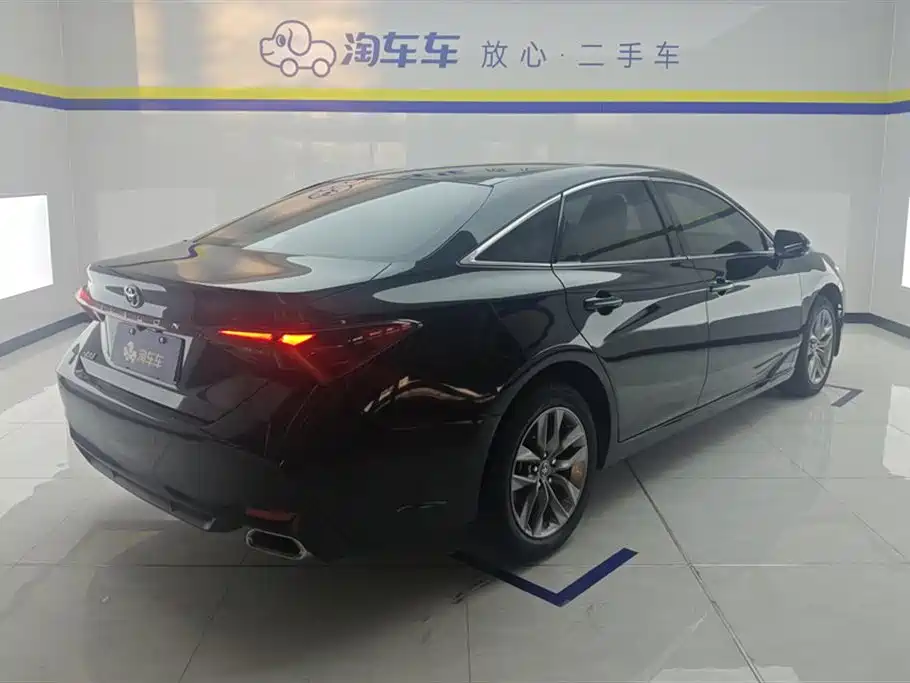 Toyota Avalon 2019 2.0L Progressive Edition (China VI) фото 3