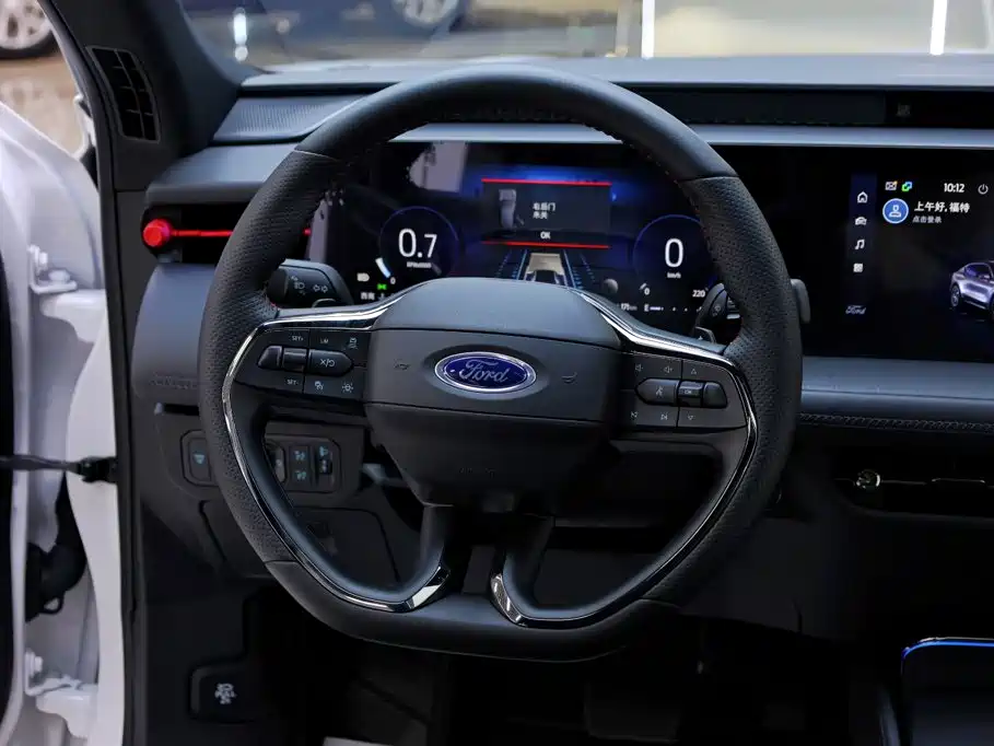 Ford EVOS 2024 2022 Facelift EcoBoost 245 ST-Line