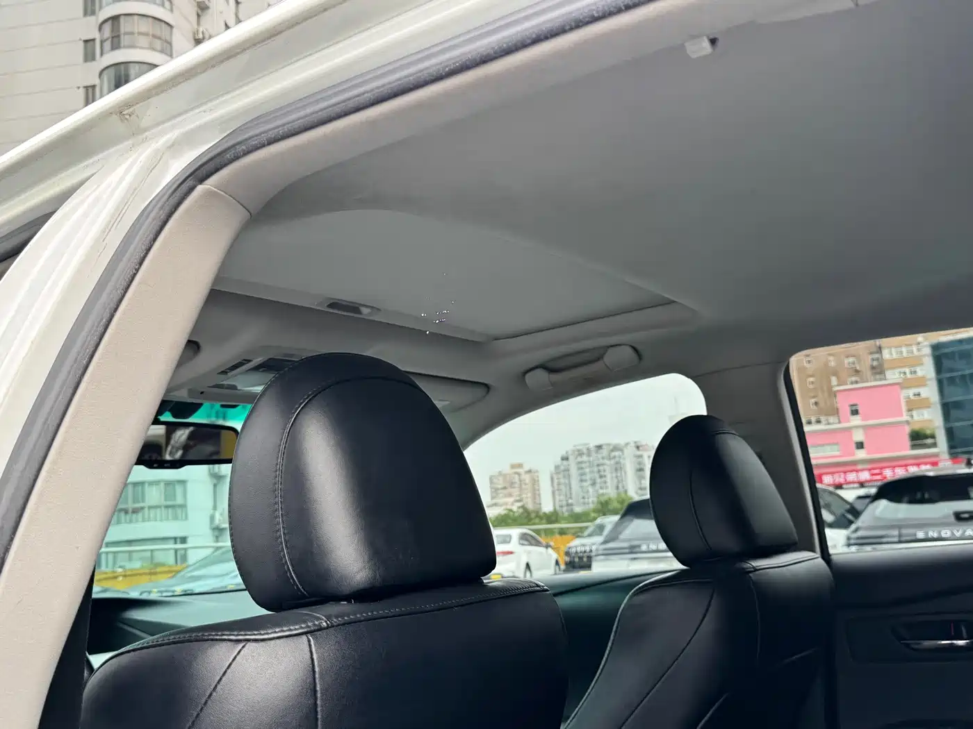 Фото 8 - Lexus RX Classic