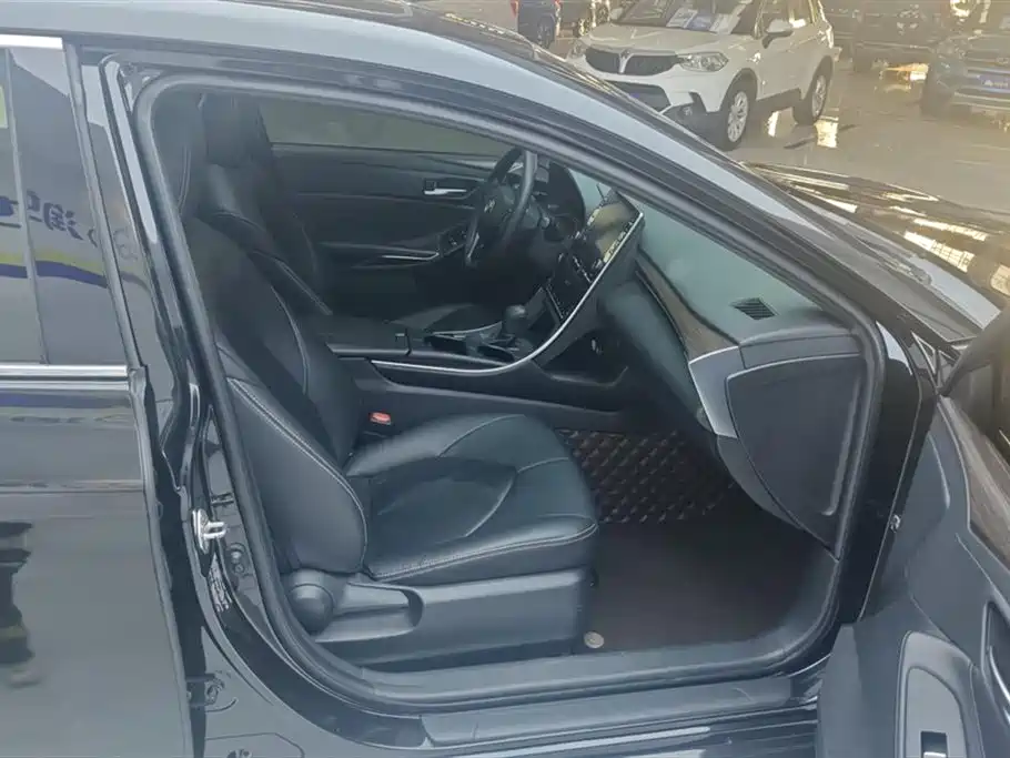 Toyota Avalon 2019 2.0L Progressive Edition (China VI) фото 8
