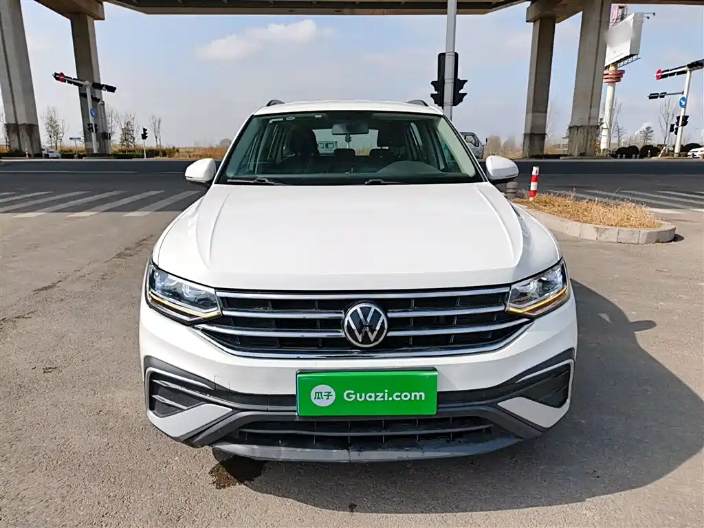 Volkswagen Tiguan L 2022 330TSI Automatic 2WD Comfort Edition фото 3