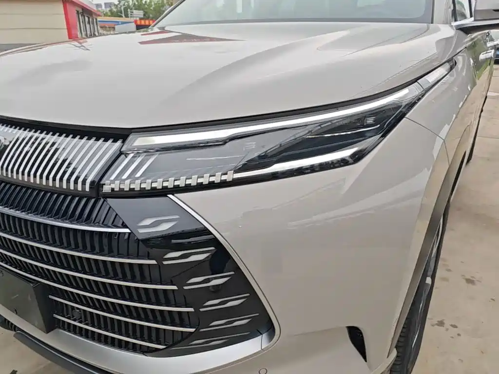 BYD Frigate 07 2024 2024 Glory Edition DM-i 205KM Flagship