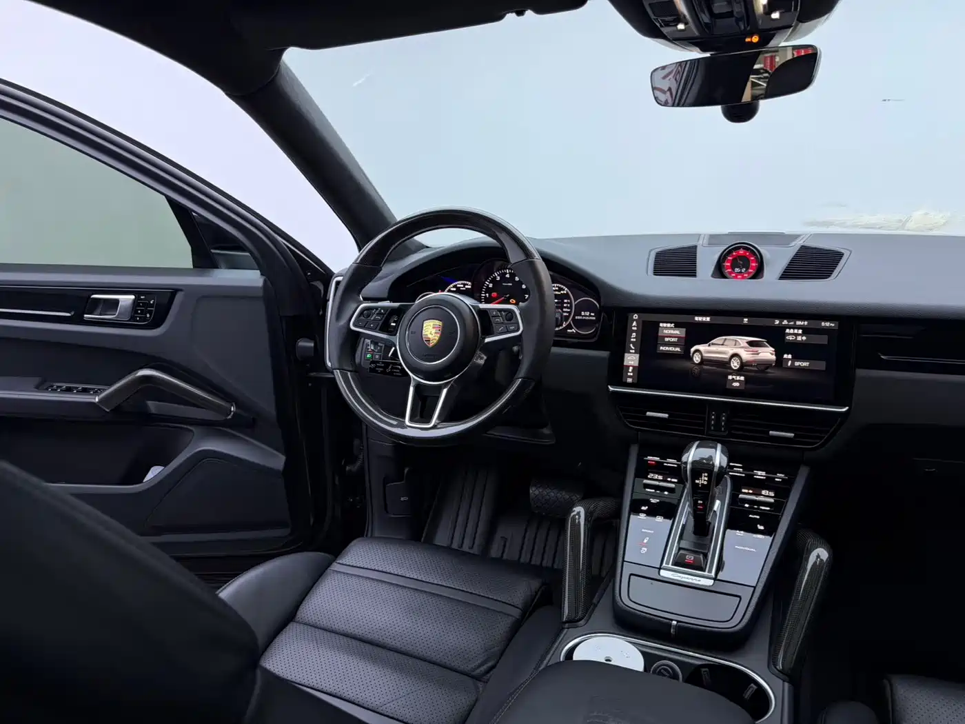 Porsche Cayenne 2018 Cayenne 3.0T фото 14