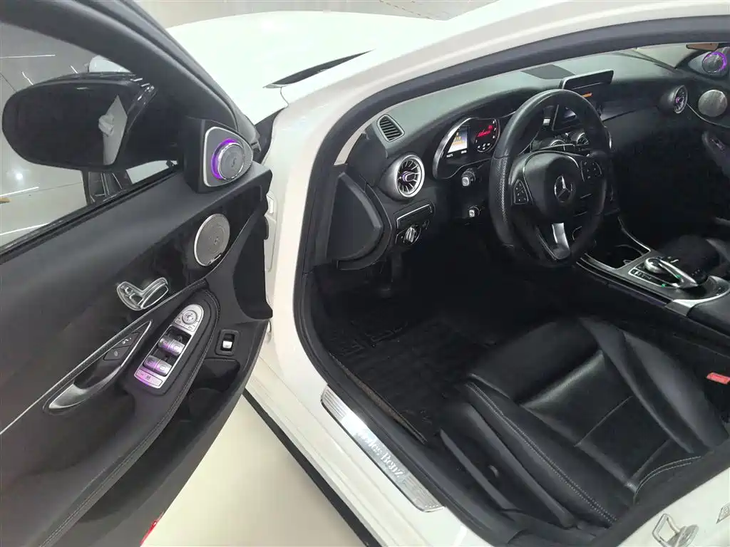 Mercedes-Benz C-Class (Import) 2015 C 200 Estate фото 12