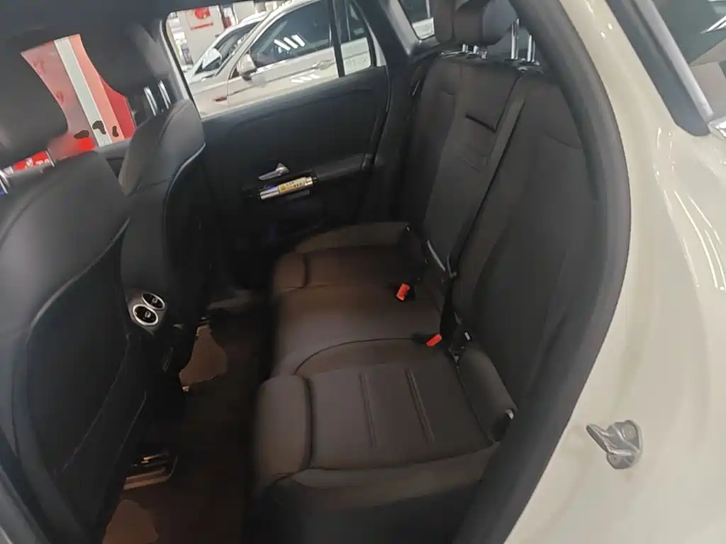 Mercedes-Benz EQA 2023 2023 EQA 260