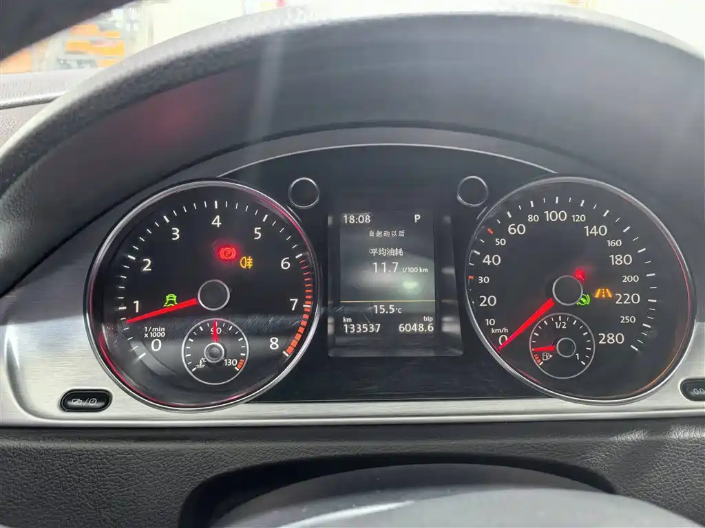 Volkswagen FAW-Volkswagen CC 2016 Model 2.0TSI Ultimate фото 12