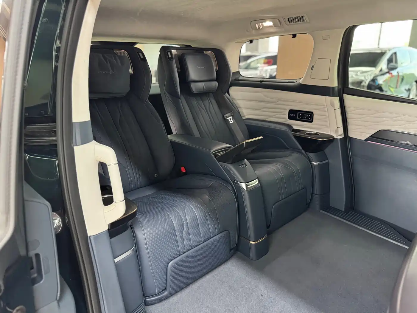 Buick Century 2023 2.0T 4-Seat Private Edition фото 12