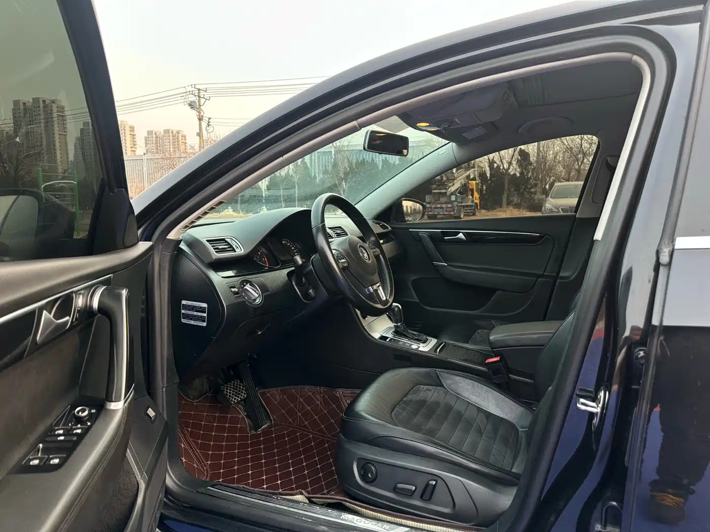 Volkswagen Magotan 2015 Facelift 1.8TSI Premium фото 7